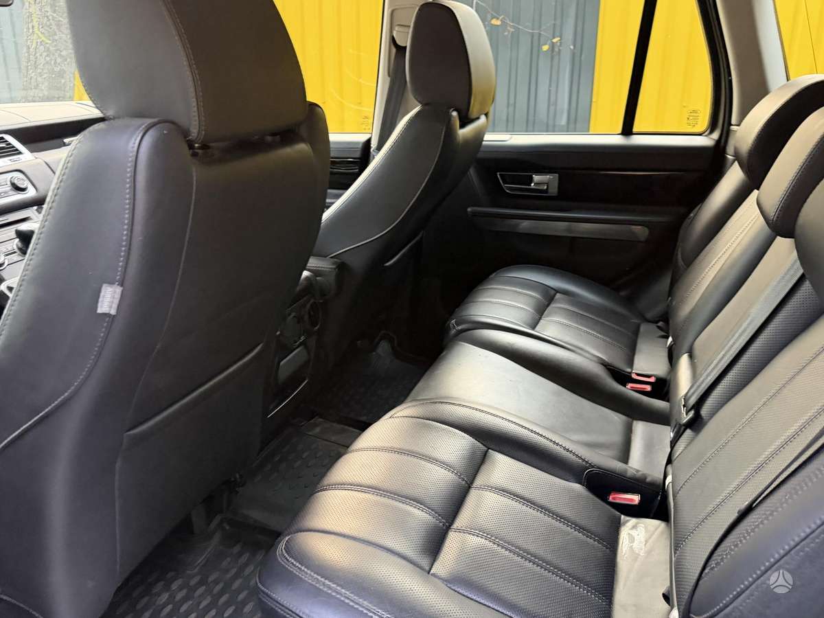 Land Rover 2011 — photo 13