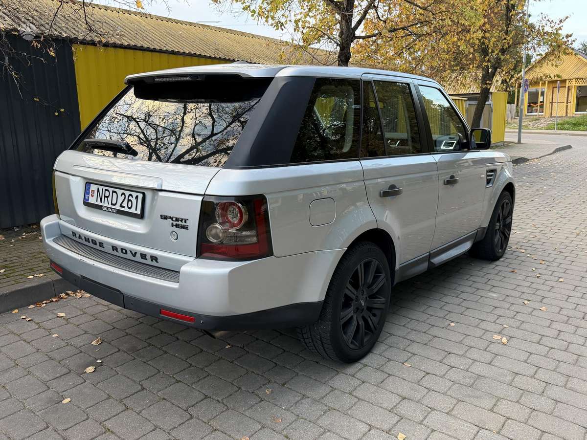 Land Rover 2011 — photo 7