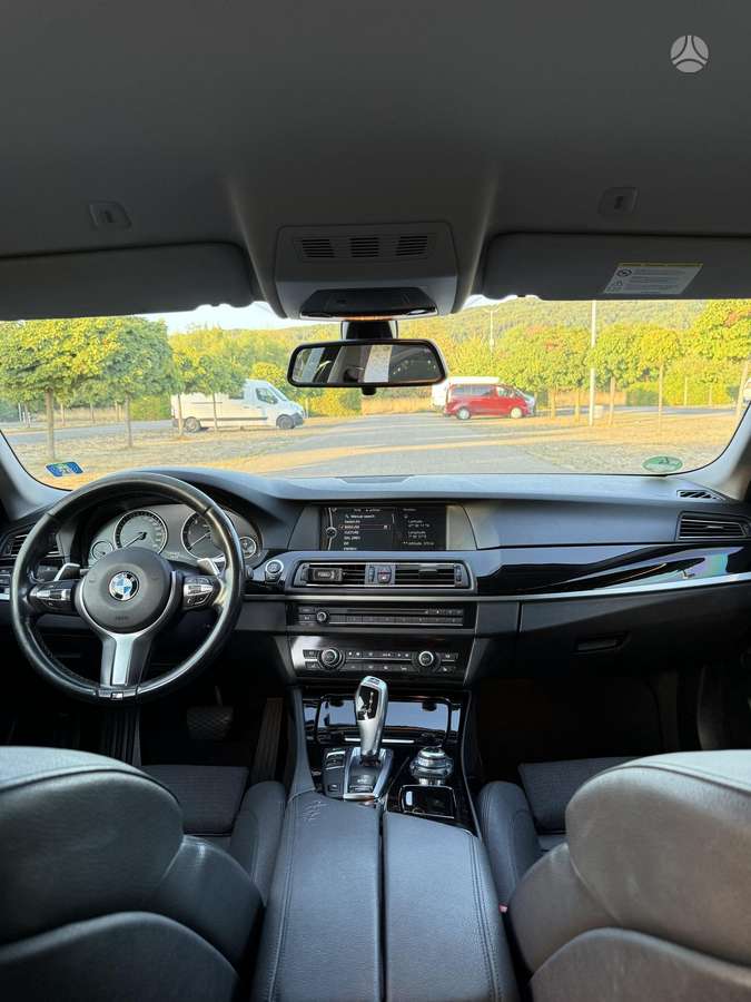 BMW 525 2012 — photo 10