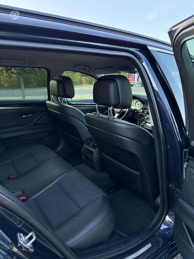 BMW 525 2012 — photo 13