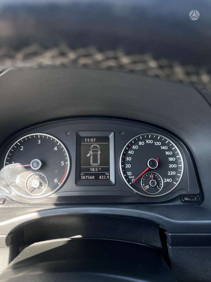 Volkswagen Caddy 2011 — photo 13