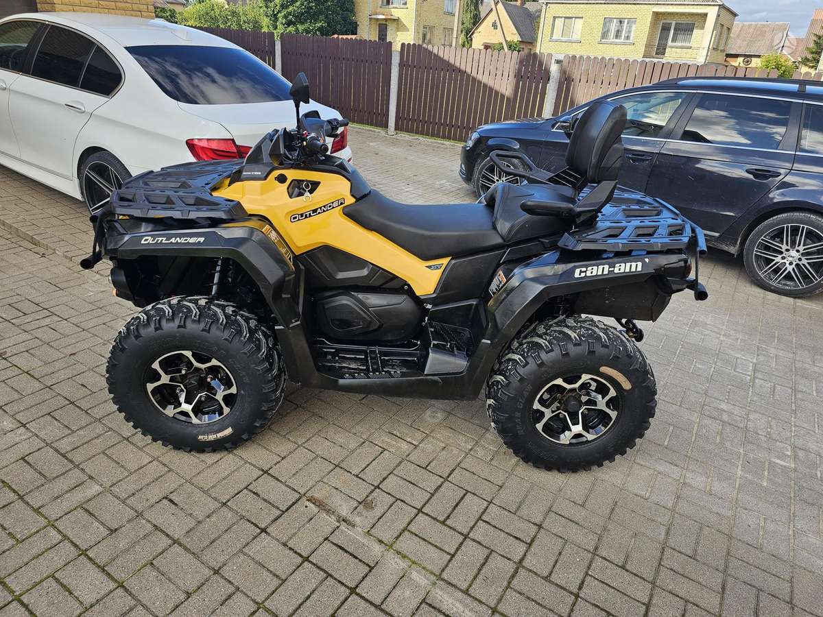 Can-Am Outlander 2013 — engine 650 cm³