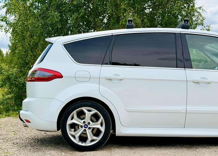 Ford S-MAX 2014 — фото 10