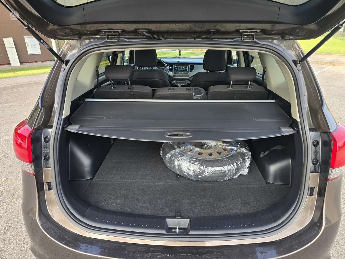 Kia Carens 2014 — photo 18