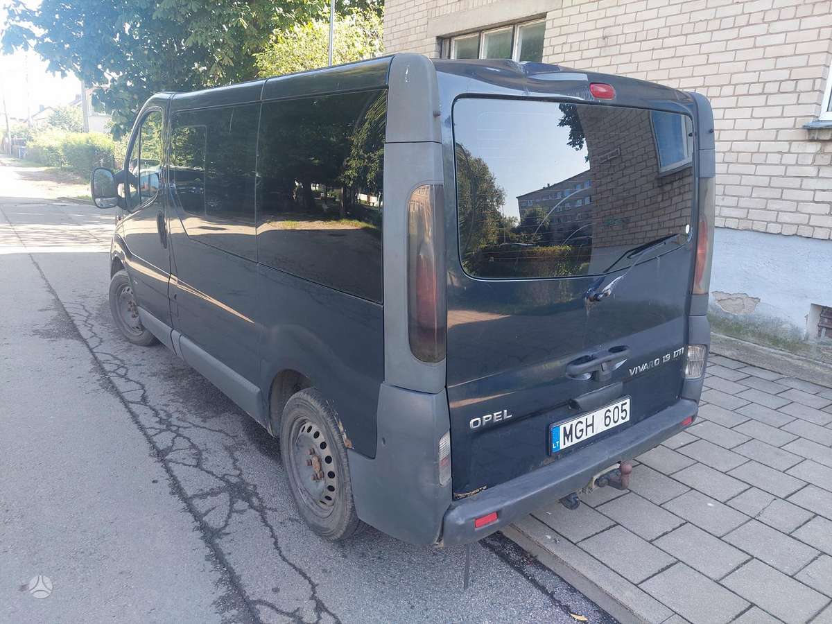 Opel Vivaro 2004 — engine 1900 cm³, 101 HP (74kW)