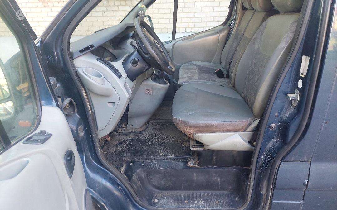 Opel Vivaro 2004 — photo 5