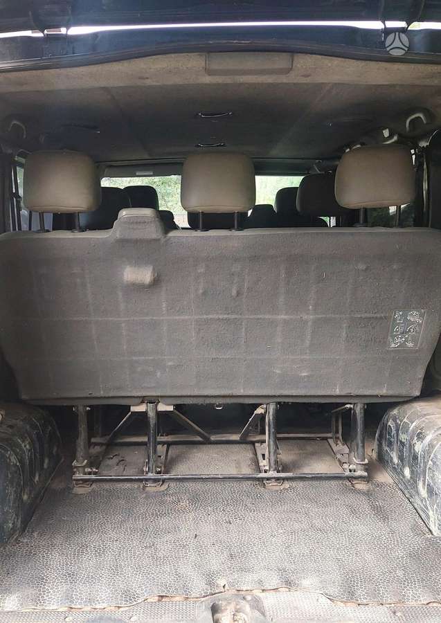 Opel Vivaro 2004 — photo 8