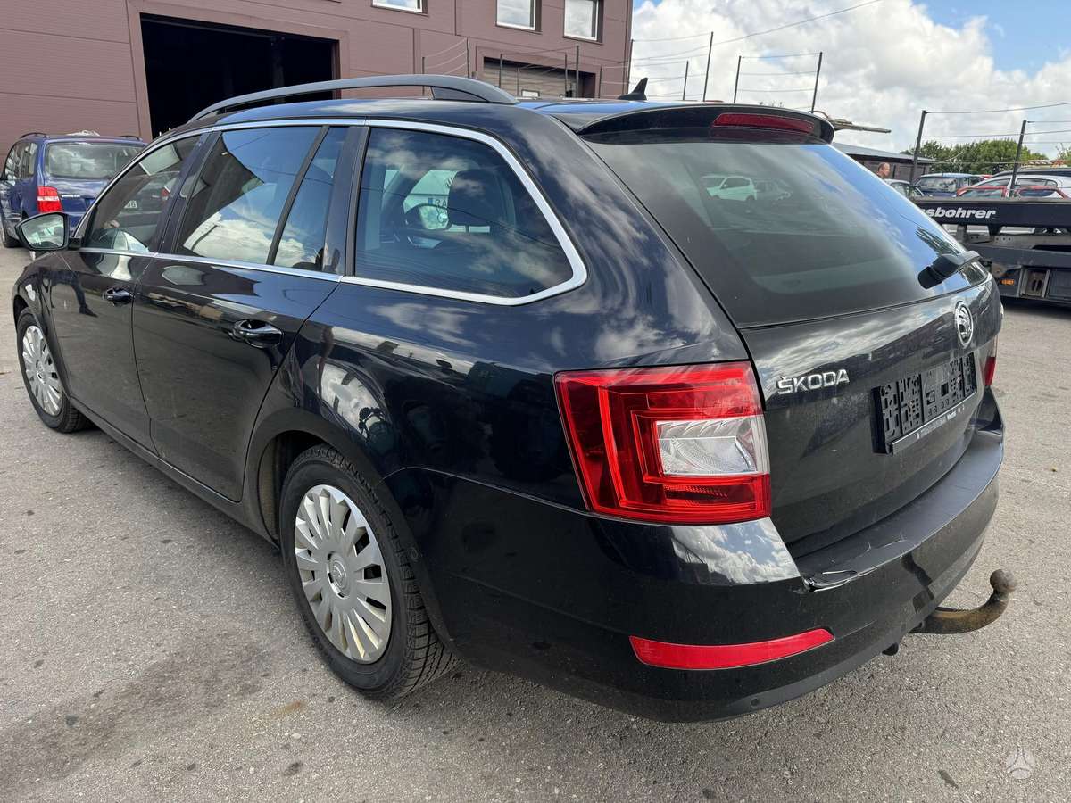 Skoda Octavia 2015 — engine 1968 cm³, 150 HP (110kW)