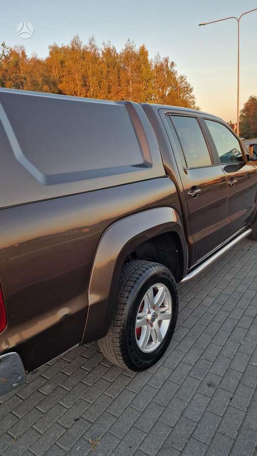 Volkswagen Amarok 2011 — двигун 1968 cm³, 179 HP (132kW)