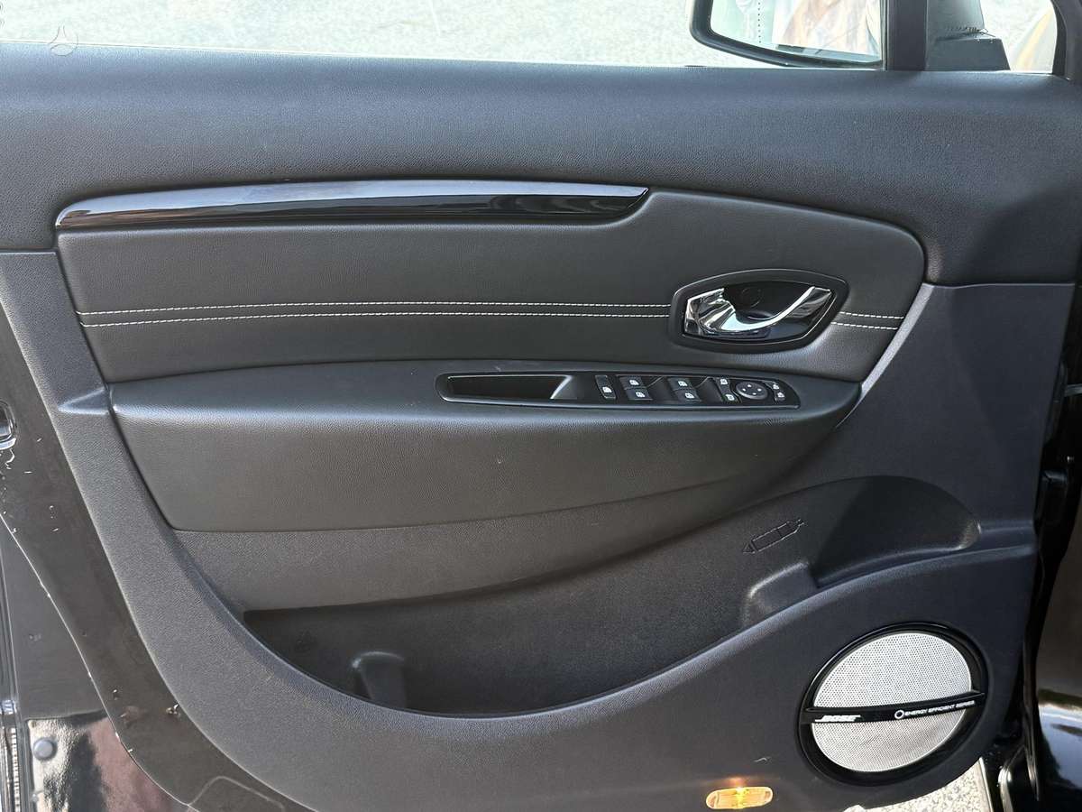Renault Scenic 2015 — photo 15