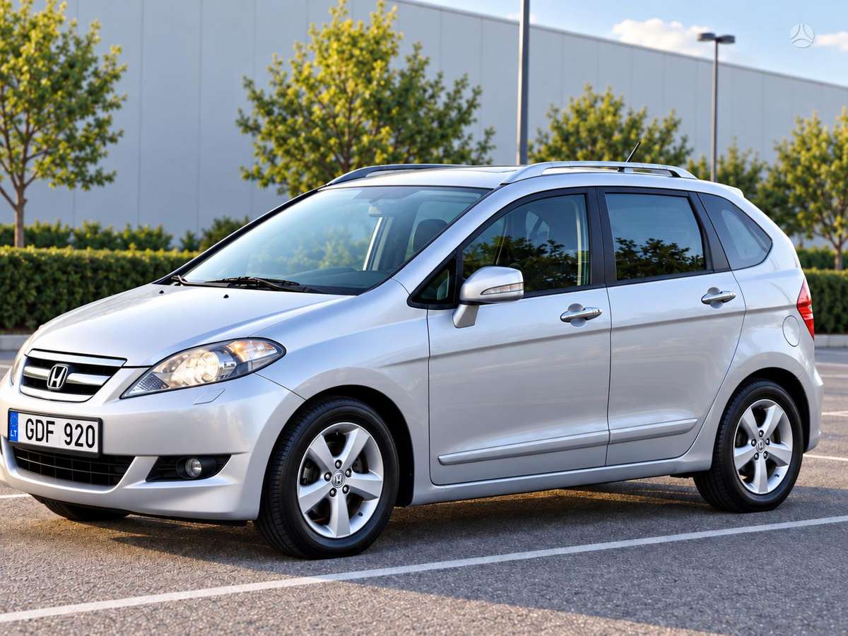 Honda FR-V 2009 — photo 10