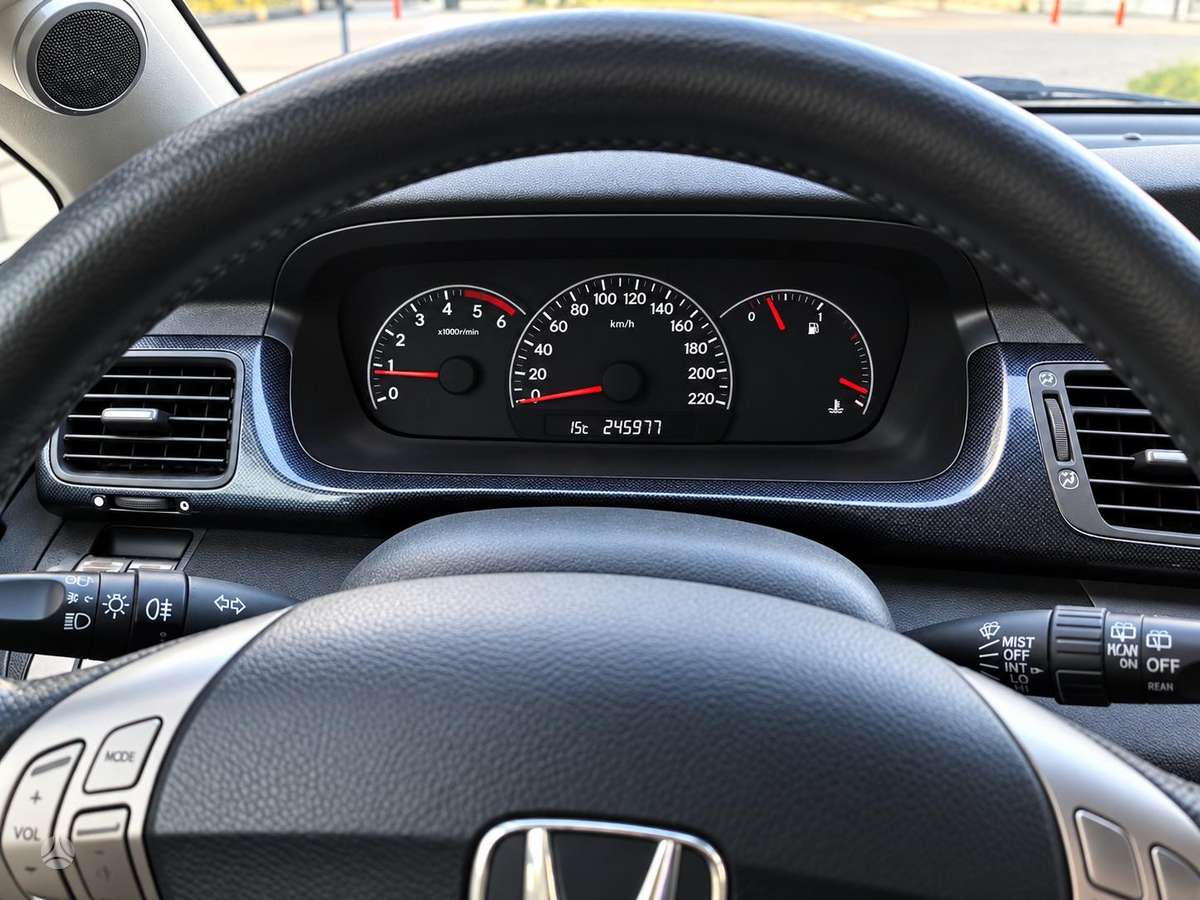 Honda FR-V 2009 — photo 15
