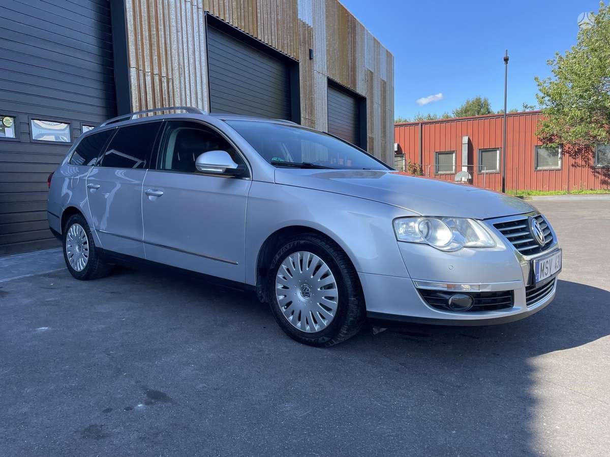 Volkswagen Passat, 2010