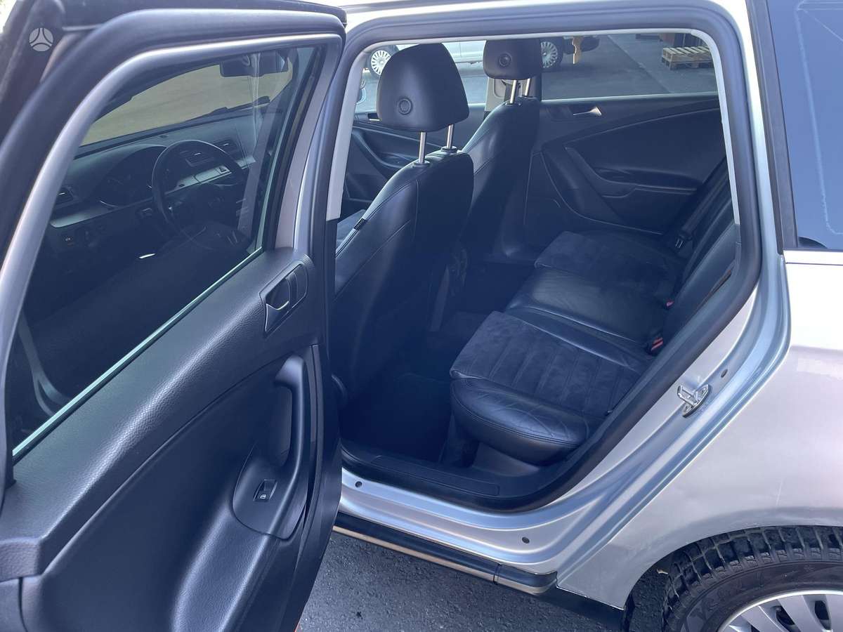 Volkswagen Passat 2010 — photo 13
