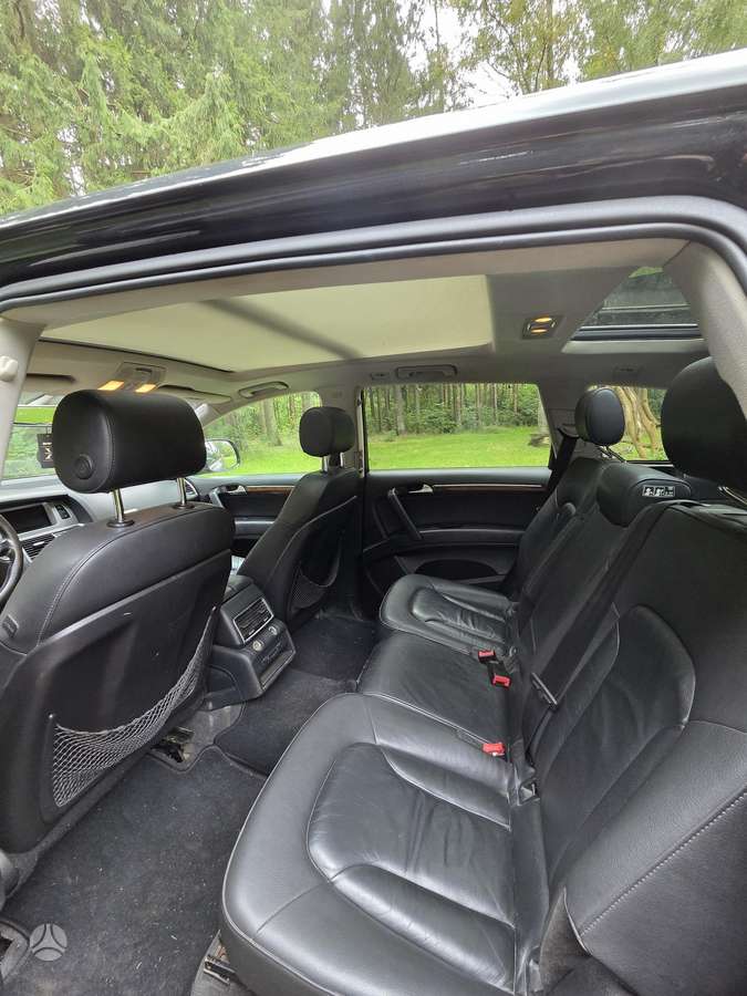 Audi Q7 2009 — photo 6
