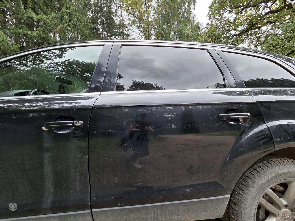 Audi Q7 2009 — photo 9