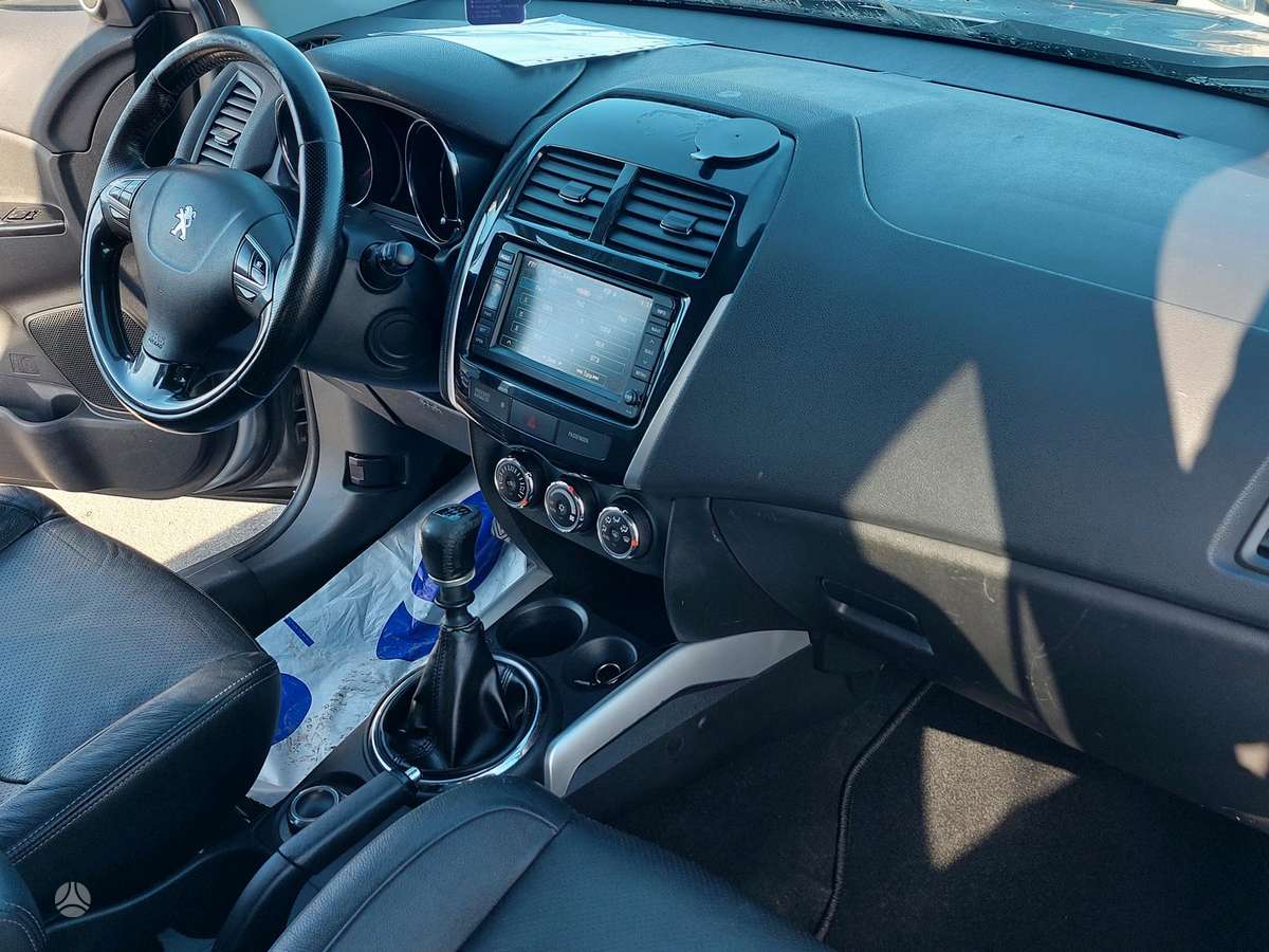 Peugeot 4008 2013 — photo 13