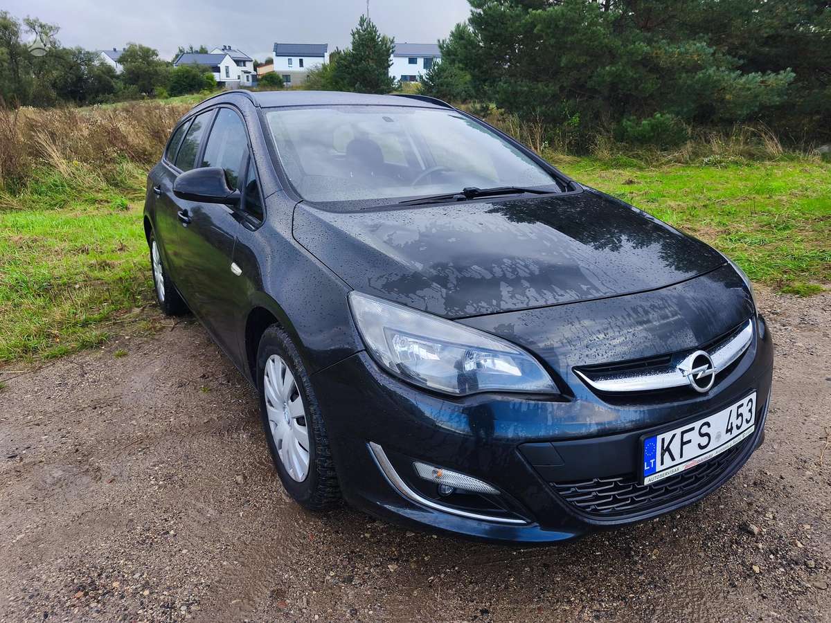 Opel Astra 2013 — vehicle for AFU Ukraine
