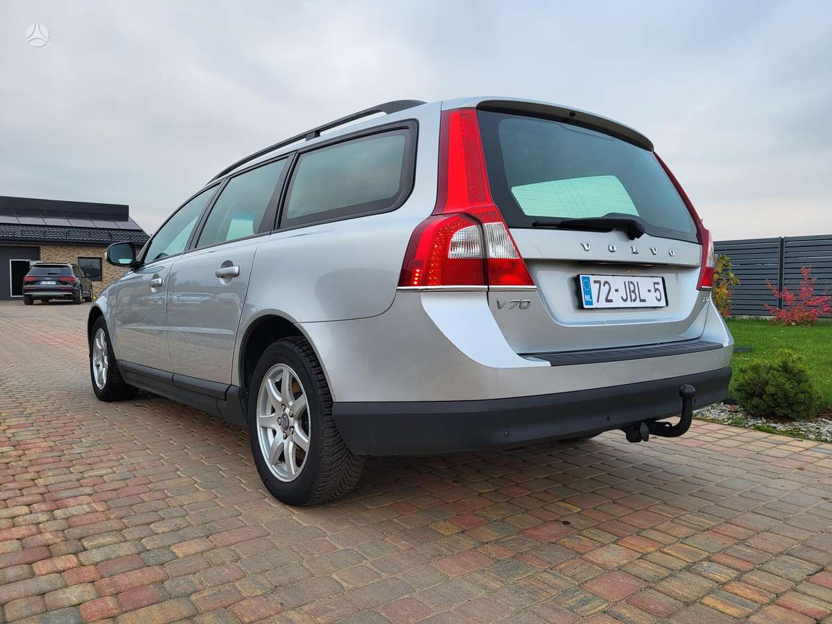Volvo V70 2009 — engine 1997 cm³, 136 HP (100kW)