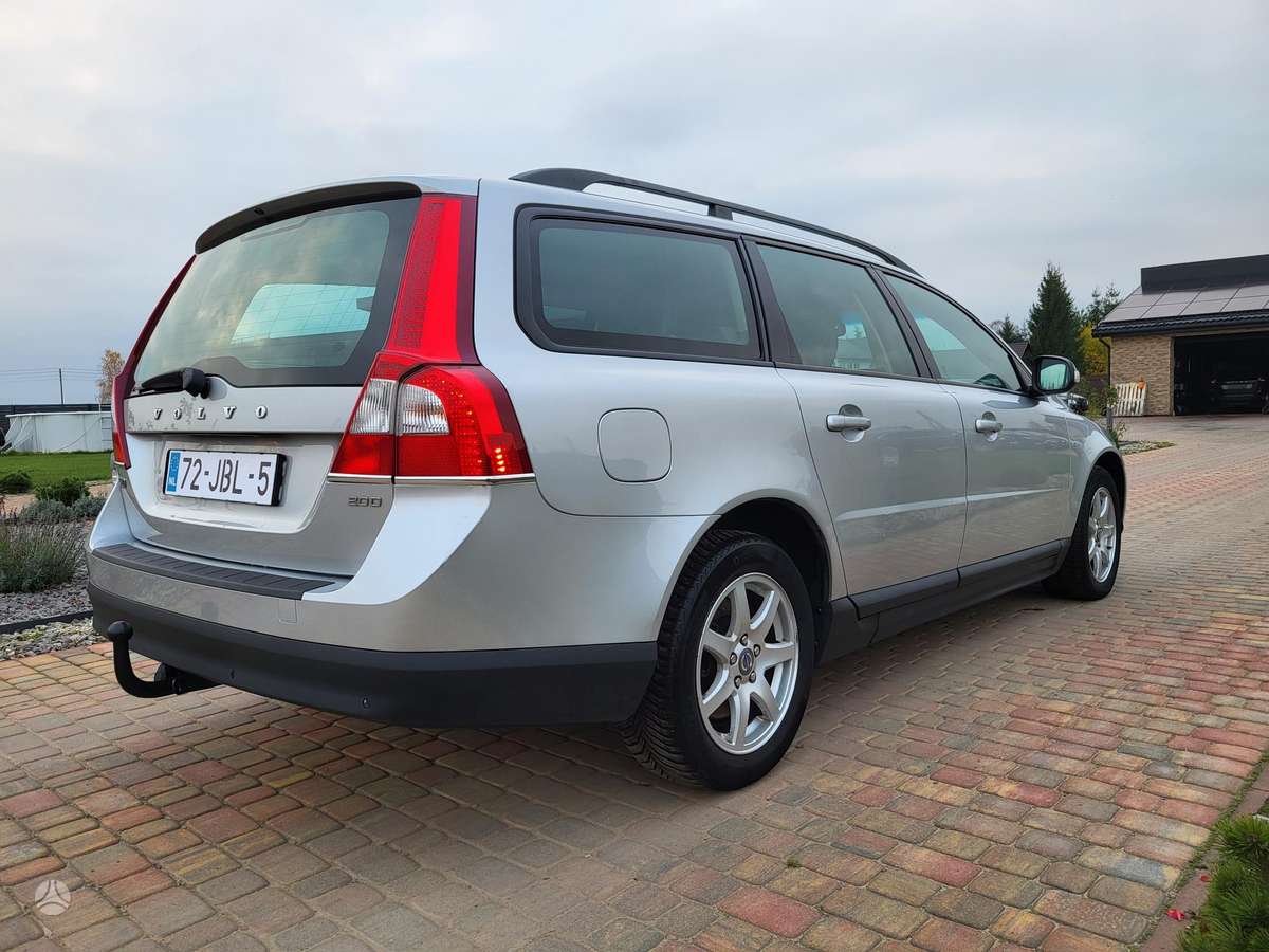 Volvo V70 2009 — photo 5