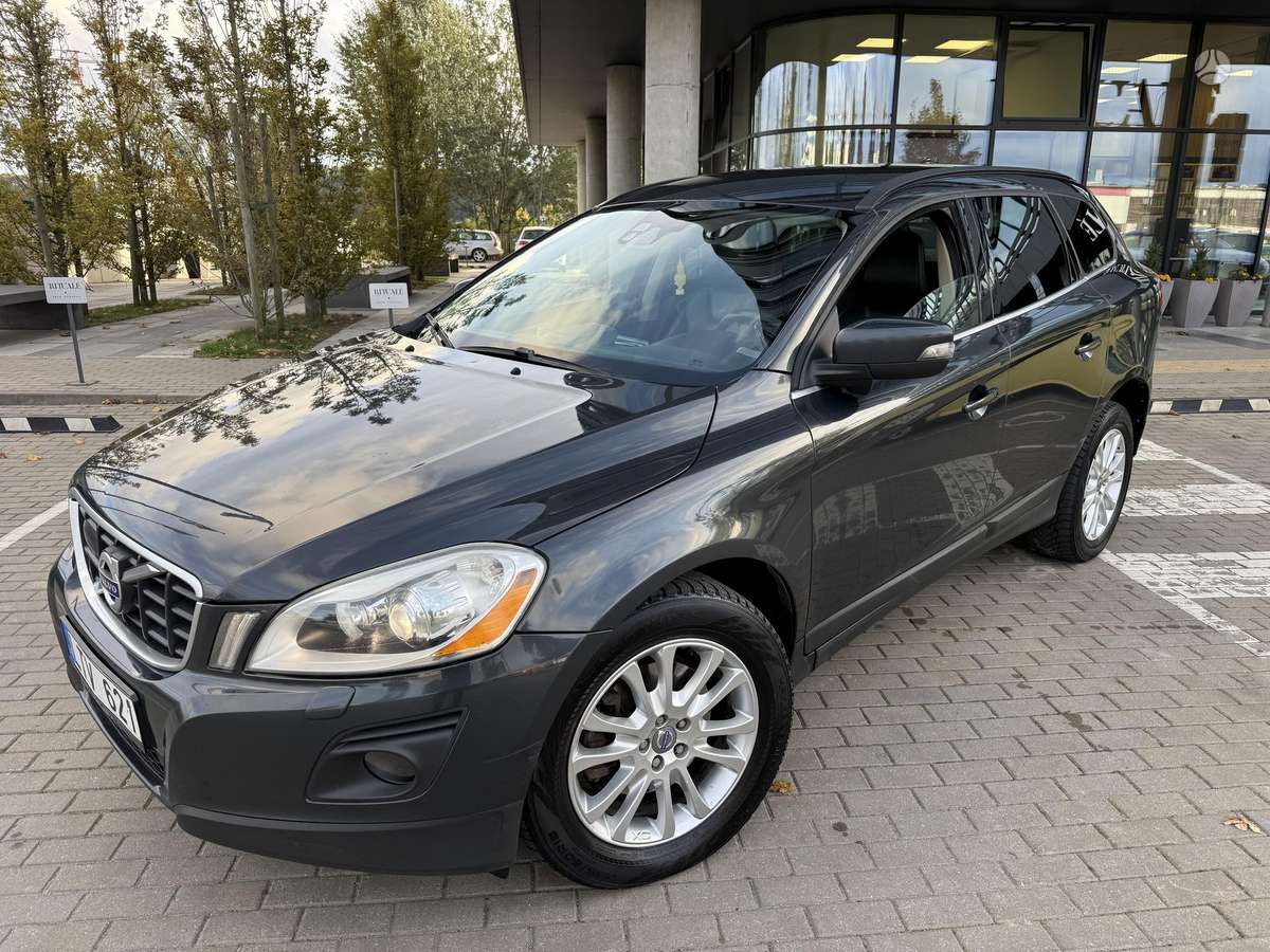 Volvo XC60 2009 — photo 15