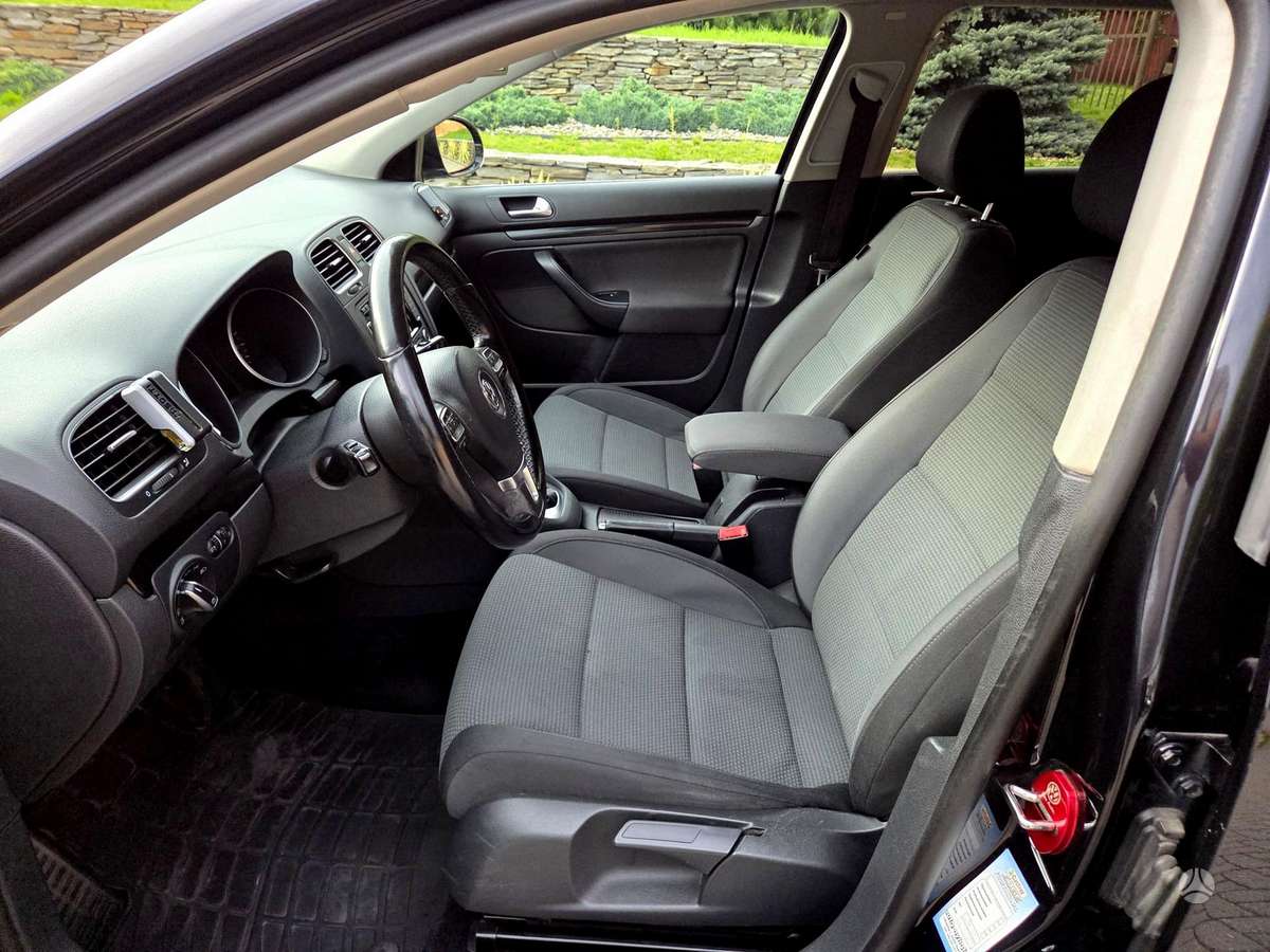 Volkswagen Golf 2011 — photo 14