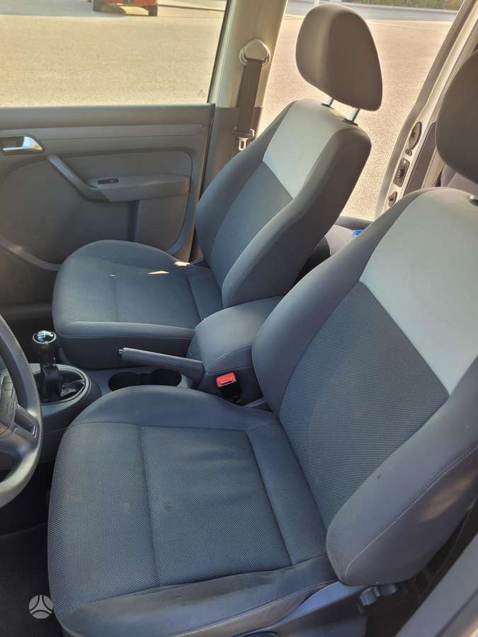 Volkswagen Caddy 2011 — photo 11