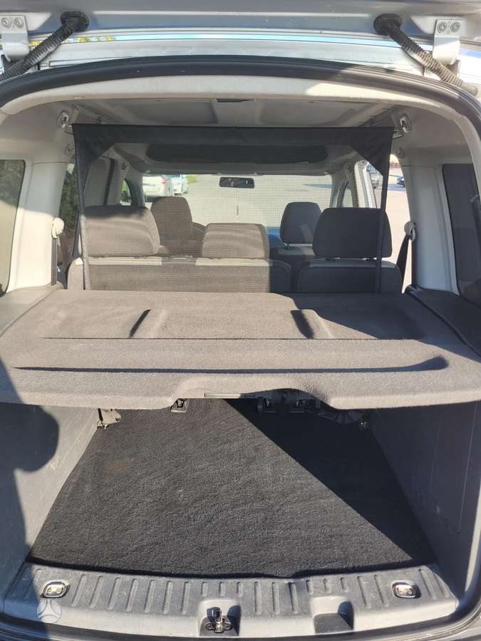 Volkswagen Caddy 2011 — photo 12