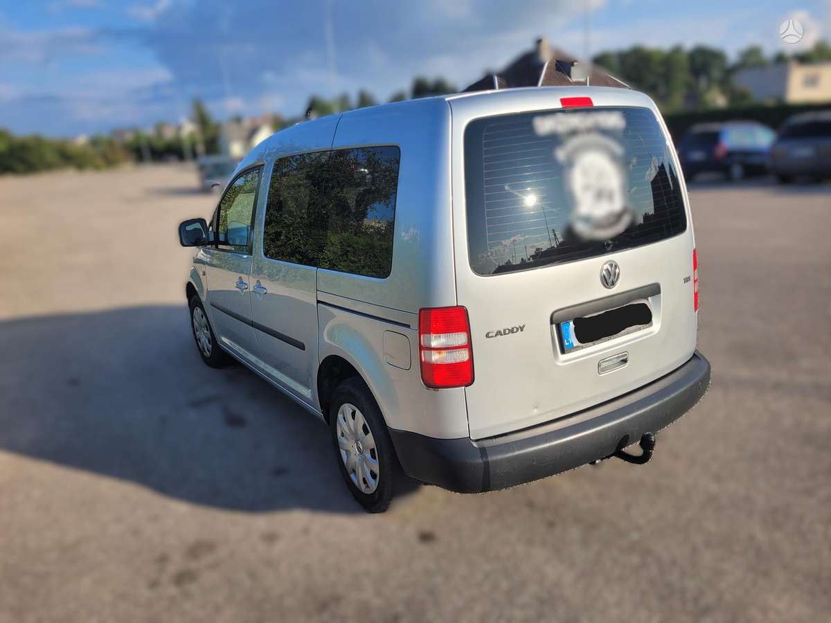 Volkswagen Caddy 2011 — engine 1598 cm³, 102 HP (75kW)