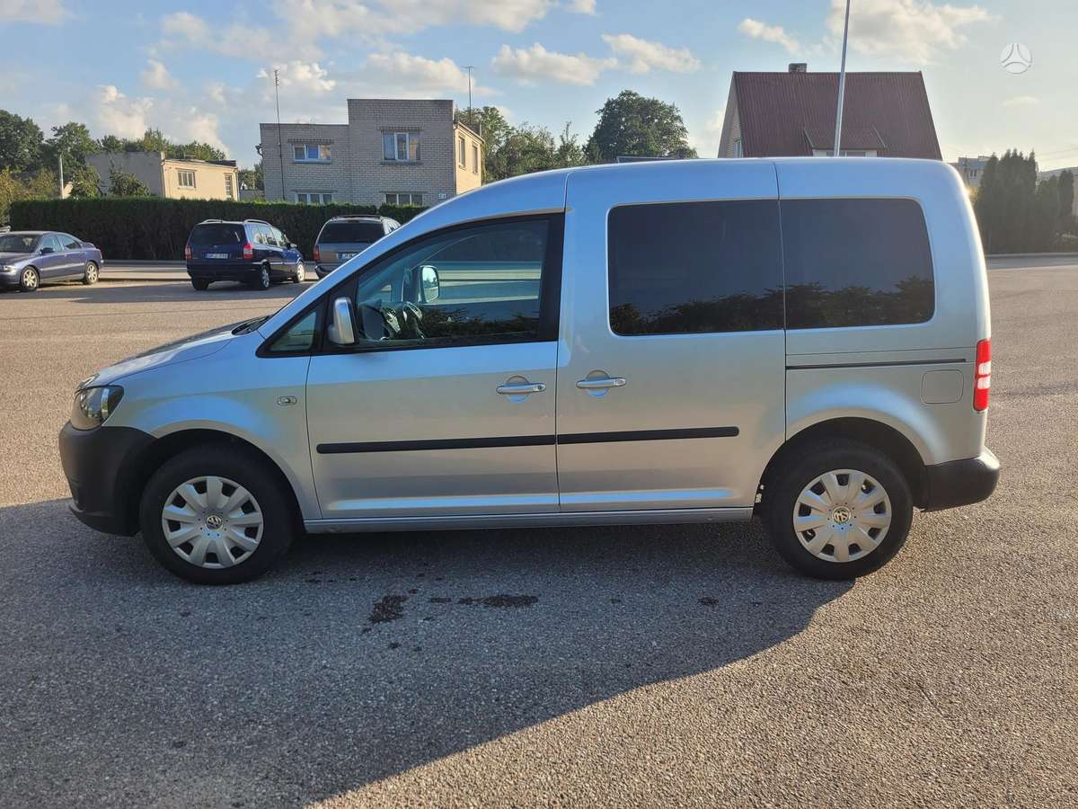 Volkswagen Caddy 2011 — photo 7
