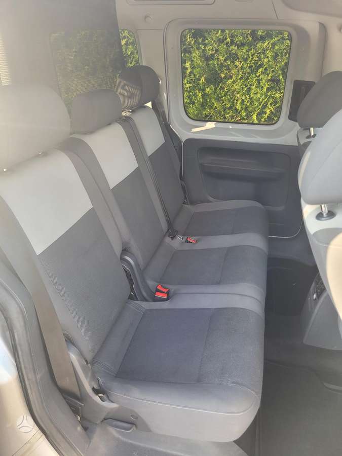 Volkswagen Caddy 2011 — photo 9