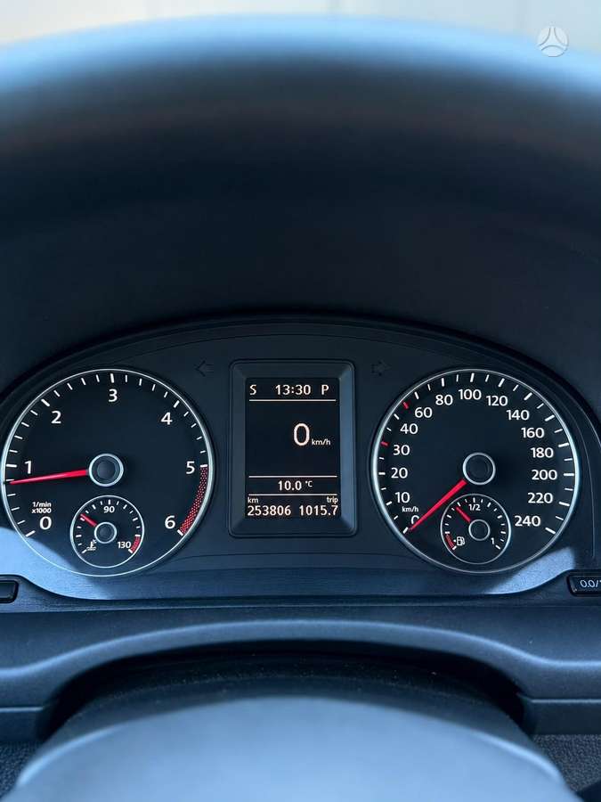 Volkswagen Caddy 2013 — photo 12