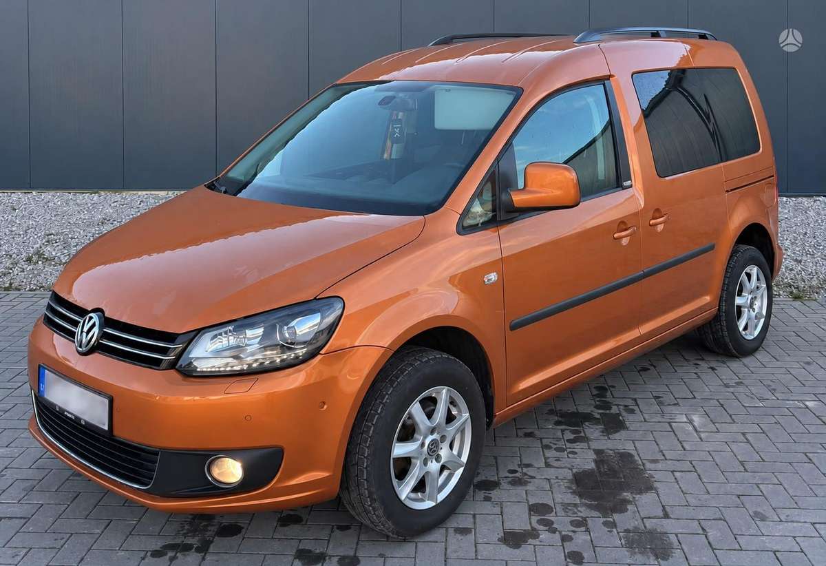 Volkswagen Caddy 2013 — interior
