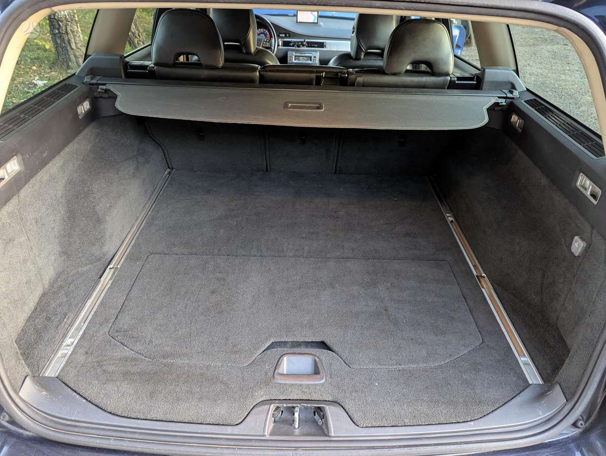 Volvo V70 2008 — photo 16