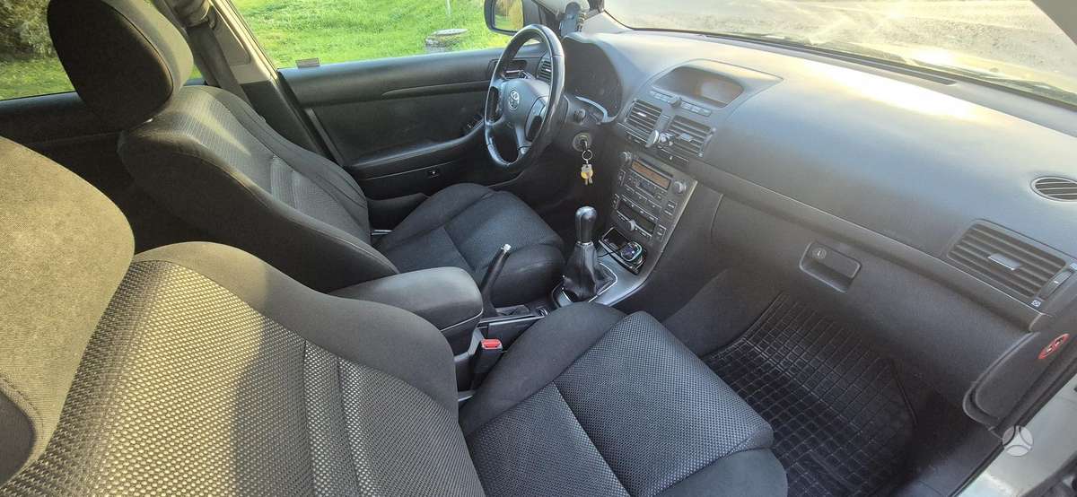 Toyota Avensis 2006 — photo 8