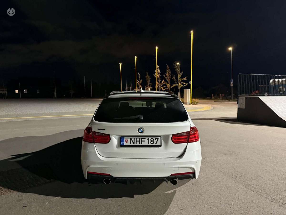 BMW 320 2013 — двигун 2000 cm³, 184 HP (135kW)