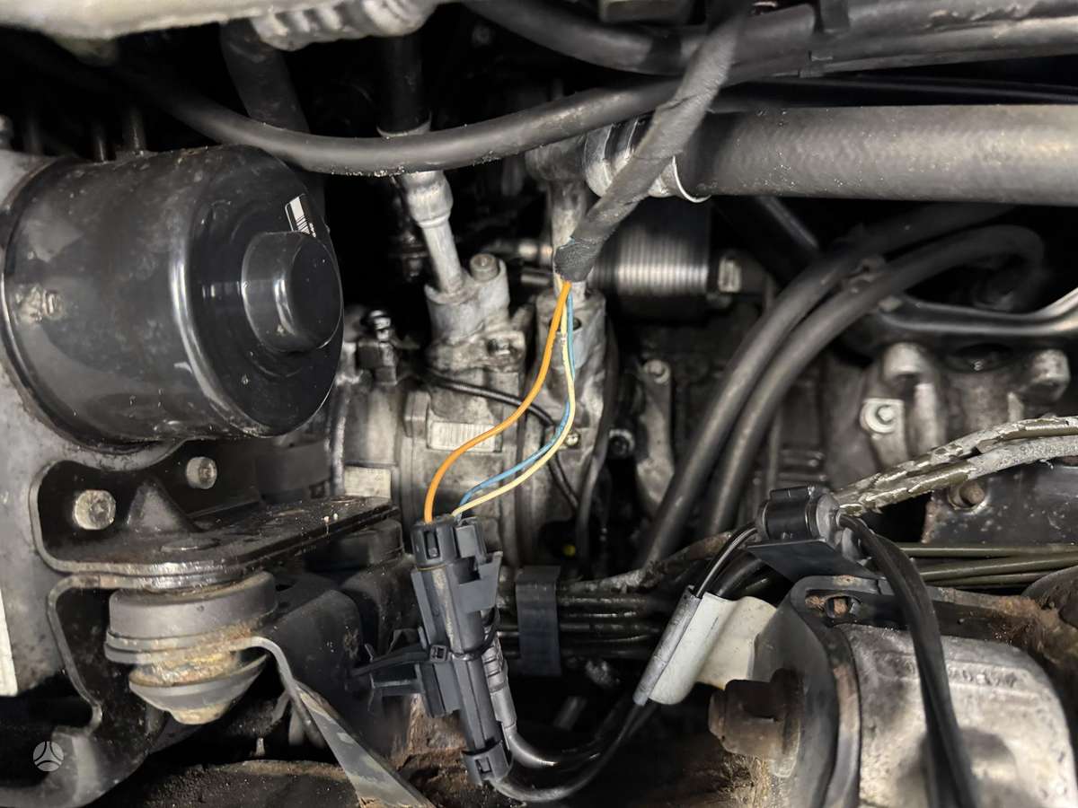 Mercedes-Benz ML270 2004 — photo 15