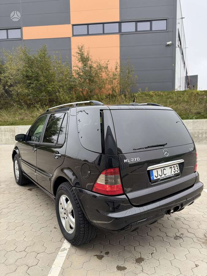 Mercedes-Benz ML270 2004 — photo 6