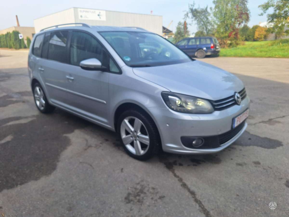 Volkswagen Touran 2013 — engine 1968 cm³, 170 HP (125kW)