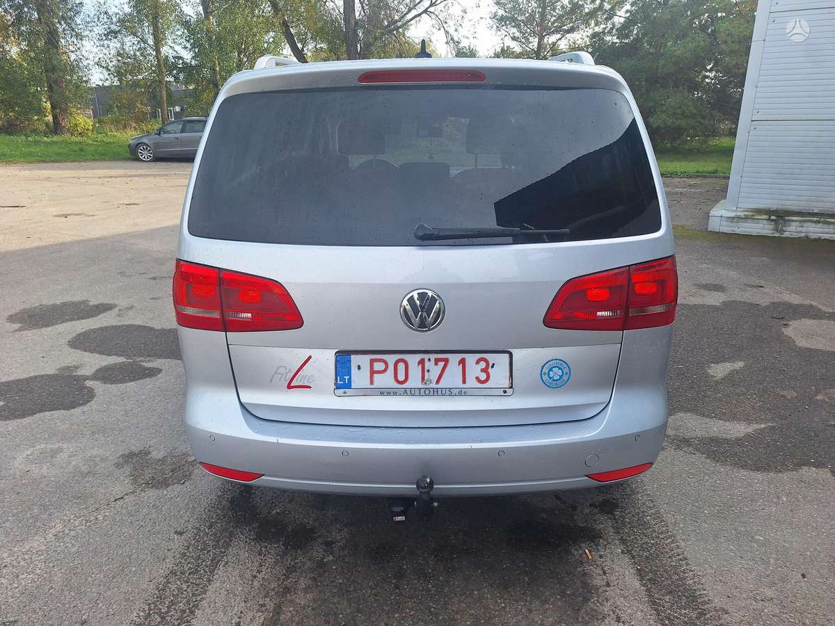 Volkswagen Touran 2013 — photo 7
