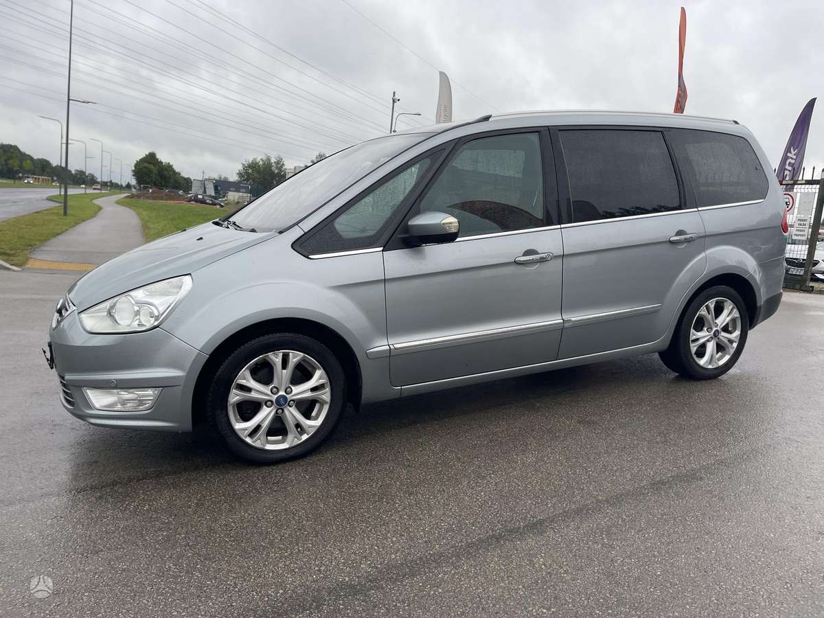 Ford Galaxy 2011 — photo 7