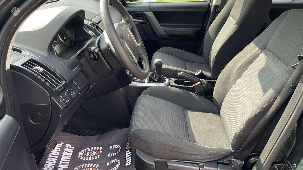 Land Rover 2010 — photo 15