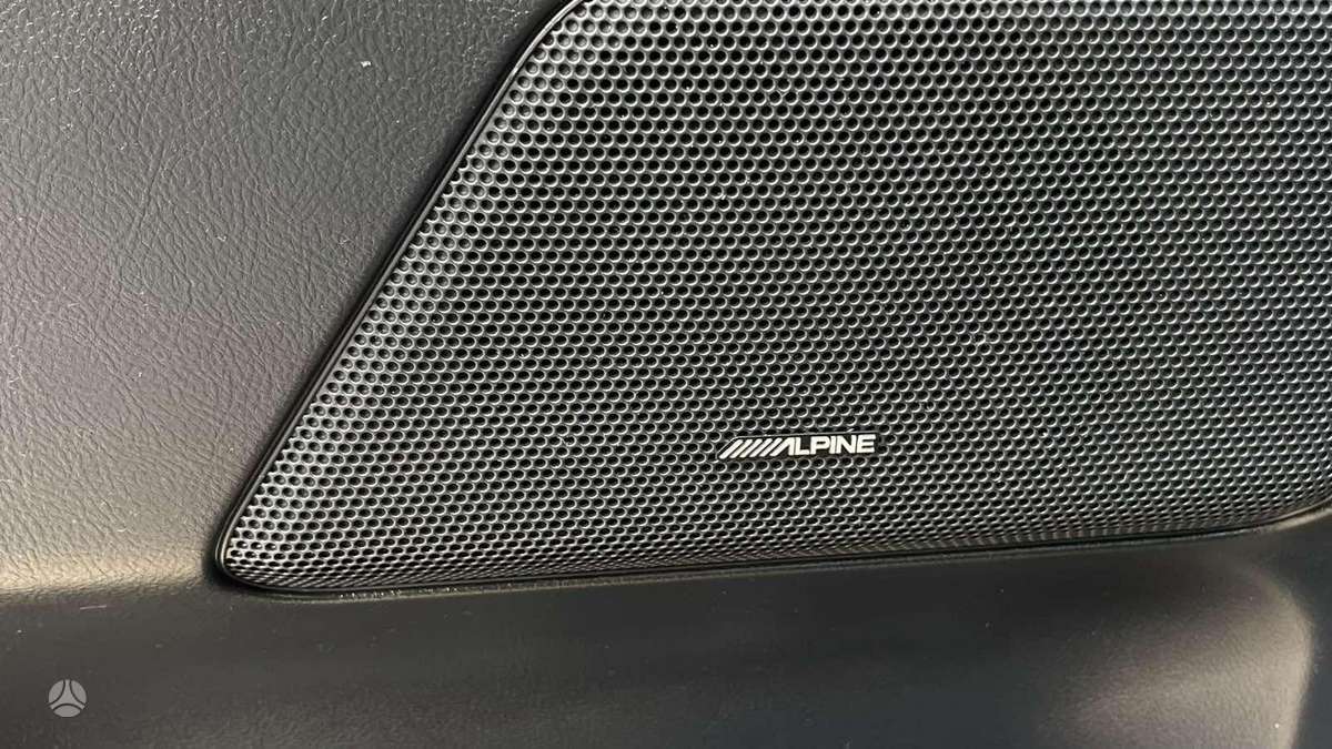 Land Rover 2010 — photo 35