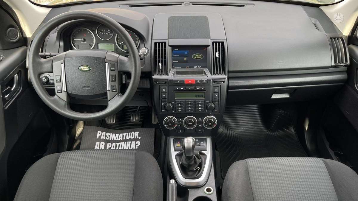 Land Rover 2010 — photo 36