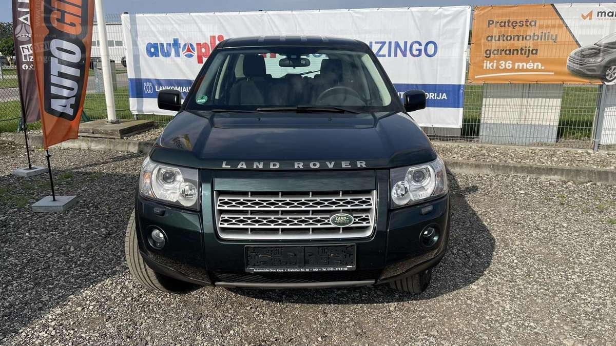Land Rover 2010 — photo 6
