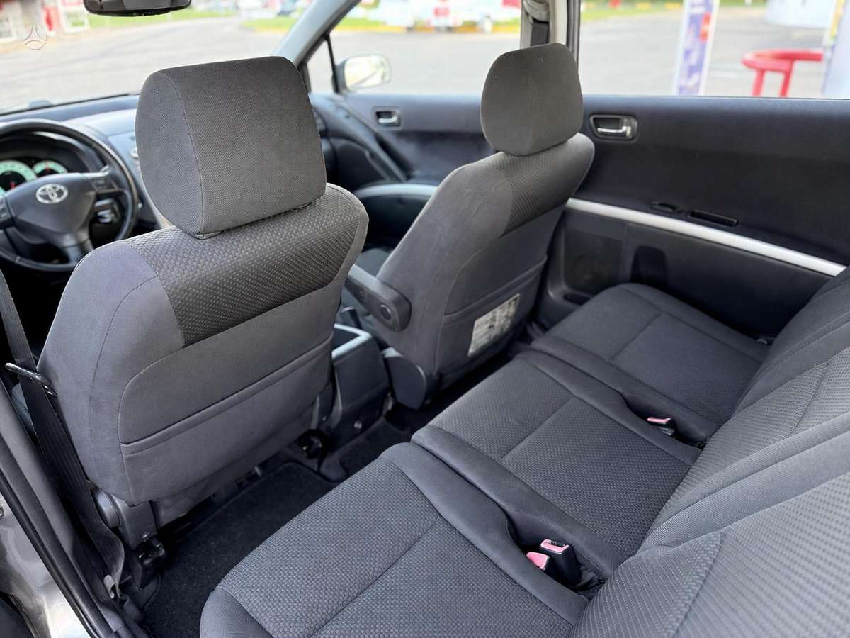 Toyota Corolla 2006 — photo 23