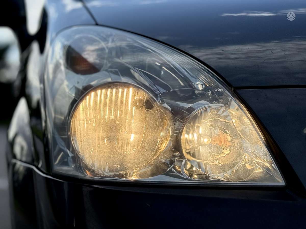 Toyota Corolla 2006 — photo 7