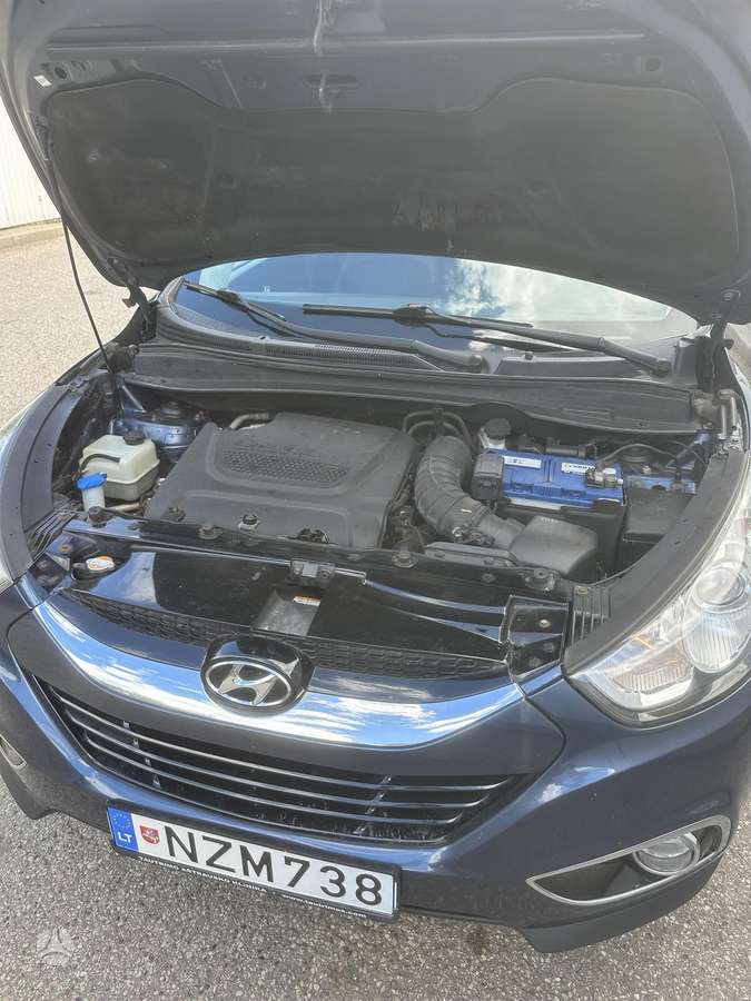 Hyundai ix35 2010 — photo 5