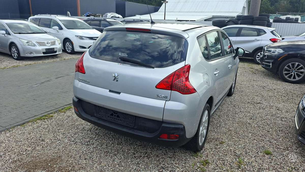Peugeot 3008 2011 — photo 9
