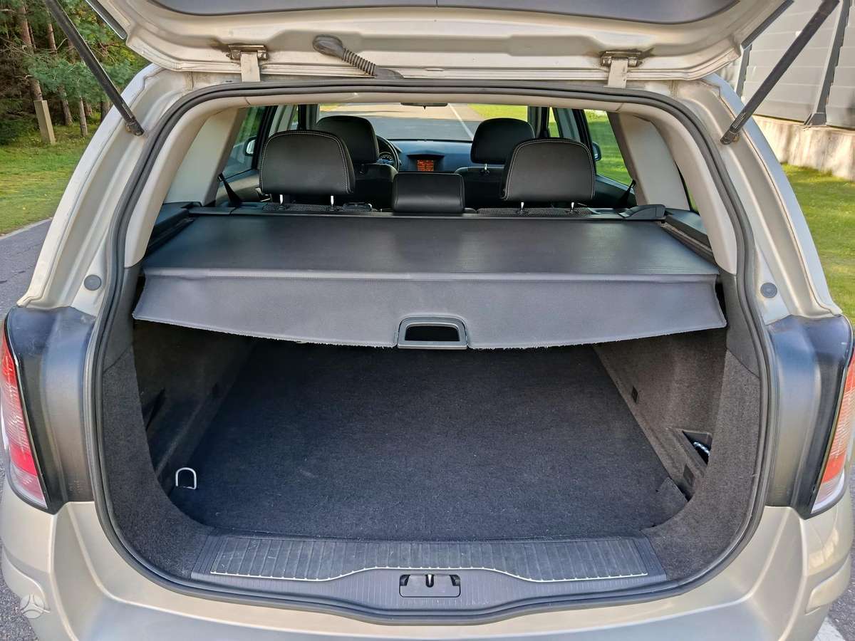 Opel Astra 2008 — photo 15